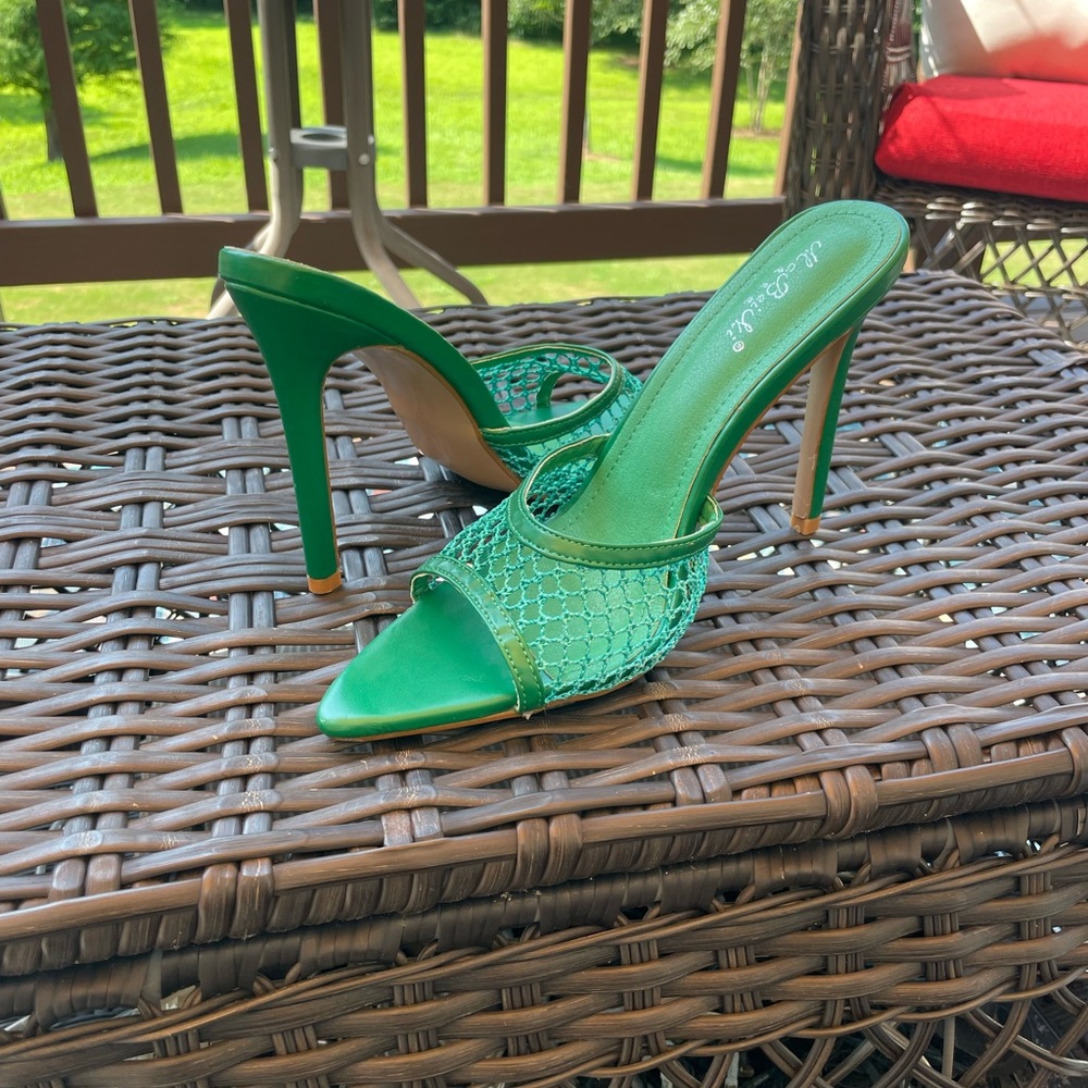 Green, peep toe, mesh, stiletto, mule